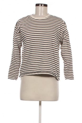 Damen Shirt Stradivarius, Größe S, Farbe Weiß, Preis € 9,72