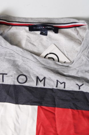 Дамска блуза Tommy Hilfiger, Размер M, Цвят Сив, Цена 89,49 лв.