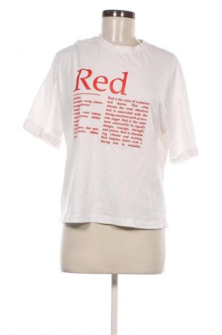 Γυναικείο t-shirt Reserved, Μέγεθος M, Χρώμα Λευκό, Τιμή 8,62 €