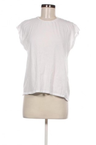 Γυναικείο t-shirt Zara, Μέγεθος M, Χρώμα Λευκό, Τιμή 6,14 €