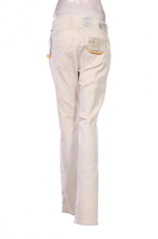 Pantaloni de femei Raphaela By Brax, Mărime M, Culoare Alb, Preț 316,79 Lei