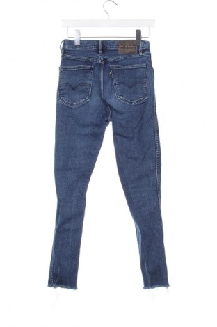 Dámske džínsy  Levi's, Veľkosť S, Farba Modrá, Cena  38,30 €