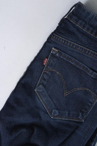 Blugi de femei Levi's, Mărime XS, Culoare Albastru, Preț 191,25 Lei