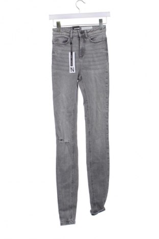 Damen Jeans Noisy May, Größe XS, Farbe Grau, Preis € 33,99