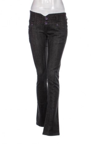 Damen Jeans Silvian Heach, Größe M, Farbe Grau, Preis 17,99 €