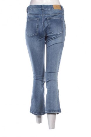 Damskie jeansy Vero Moda, Rozmiar S, Kolor Niebieski, Cena 78,09 zł