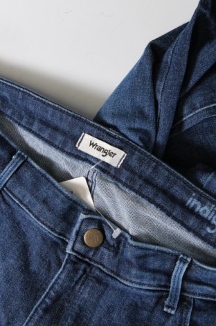 Дамски дънки Wrangler, Размер XL, Цвят Син, Цена 75,49 лв.