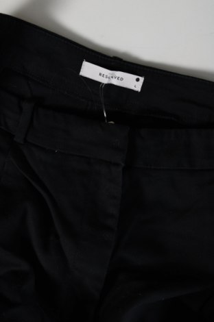 Pantaloni scurți de femei Reserved, Mărime M, Culoare Albastru, Preț 48,47 Lei