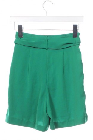 Pantaloni scurți de femei Stradivarius, Mărime XS, Culoare Verde, Preț 36,99 Lei