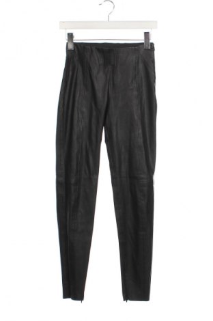 Pantaloni de piele pentru damă Zara, Mărime XS, Culoare Negru, Preț 187,99 Lei