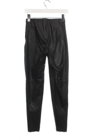 Pantaloni de piele pentru damă Zara, Mărime XS, Culoare Negru, Preț 187,99 Lei