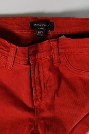 Damenhose Banana Republic, Größe M, Farbe Rot, Preis € 15,61