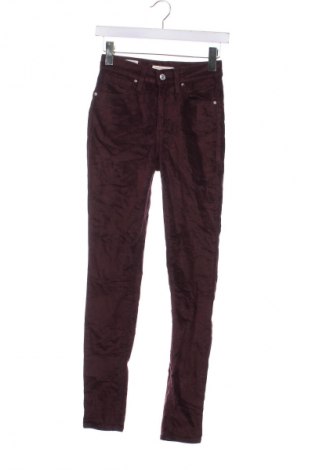 Damskie spodnie Levi's, Rozmiar XS, Kolor Czerwony, Cena 43,99 zł