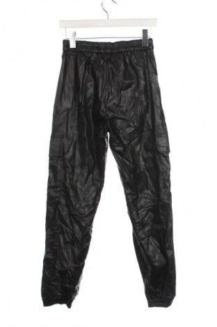 Pantaloni de femei Zara, Mărime XS, Culoare Negru, Preț 44,99 Lei