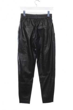 Pantaloni de femei Zara, Mărime XS, Culoare Negru, Preț 85,51 Lei