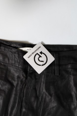 Damenhose Zara, Größe M, Farbe Schwarz, Preis 18,99 €