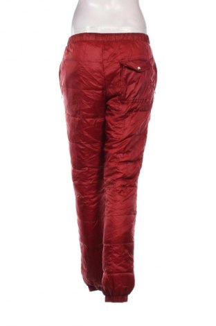 Damenhose für Wintersport, Größe M, Farbe Rot, Preis 67,99 €