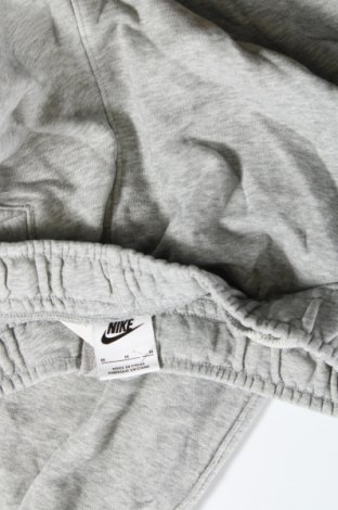 Dámské tepláky Nike, Velikost M, Barva Šedá, Cena  659,00 Kč