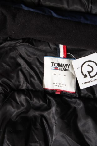 Дамско яке Tommy Jeans, Размер L, Цвят Син, Цена 157,49 лв.