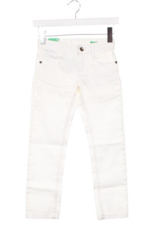 Kinderjeans United Colors Of Benetton, Größe 6-7y/ 122-128 cm, Farbe Weiß, Preis 21,38 €