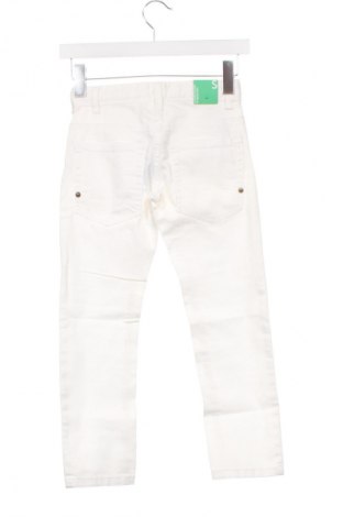 Kinderjeans United Colors Of Benetton, Größe 6-7y/ 122-128 cm, Farbe Weiß, Preis 21,38 €