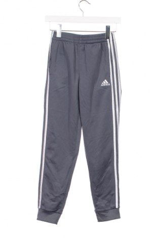 Gyerek sport nadrág Adidas, Méret 10-11y / 146-152 cm, Szín Szürke, Ár 7 399 Ft