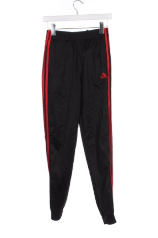 Pantaloni de trening, pentru copii Adidas, Mărime 15-18y/ 170-176 cm, Culoare Negru, Preț 105,99 Lei