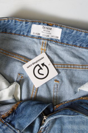 Ανδρικό τζίν Bershka, Μέγεθος S, Χρώμα Μπλέ, Τιμή 20,00 €