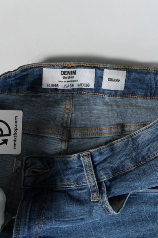 Ανδρικό τζίν Bershka, Μέγεθος M, Χρώμα Μπλέ, Τιμή 19,96 €