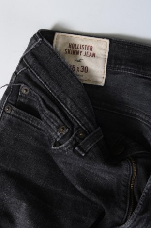 Męskie jeansy Hollister, Rozmiar XS, Kolor Czarny, Cena 153,99 zł