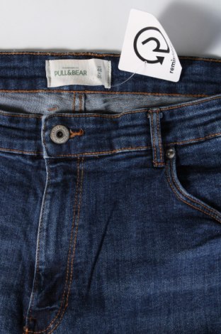 Blugi de bărbați Pull&Bear, Mărime M, Culoare Albastru, Preț 128,99 Lei