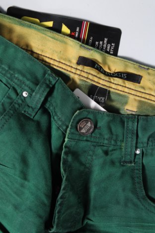 Herrenhose, Größe M, Farbe Grün, Preis € 43,49