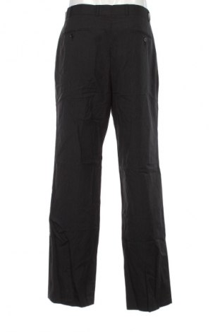 Herrenhose, Größe XL, Farbe Mehrfarbig, Preis 6,99 €