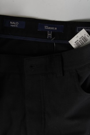 Pantaloni de bărbați Gardeur, Mărime XXL, Culoare Negru, Preț 212,99 Lei