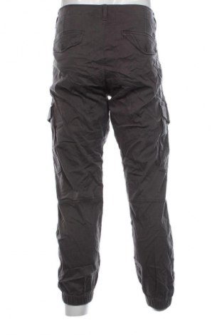 Pantaloni de bărbați Jack & Jones, Mărime XL, Culoare Gri, Preț 134,99 Lei