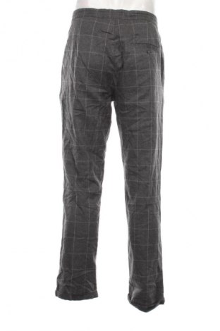 Pantaloni de bărbați Royal Class, Mărime XL, Culoare Multicolor, Preț 55,99 Lei