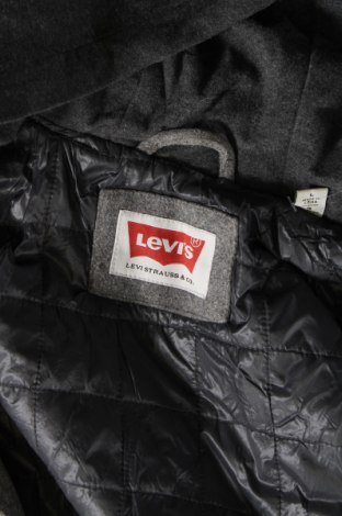 Мъжко палто Levi's, Размер L, Цвят Сив, Цена 157,49 лв.