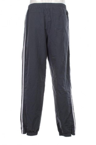 Herren Sporthose Adidas, Größe L, Farbe Grau, Preis 33,99 €