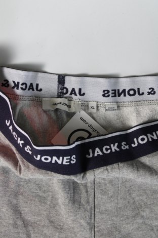 Pantaloni trening de bărbați Jack & Jones, Mărime XL, Culoare Gri, Preț 111,99 Lei