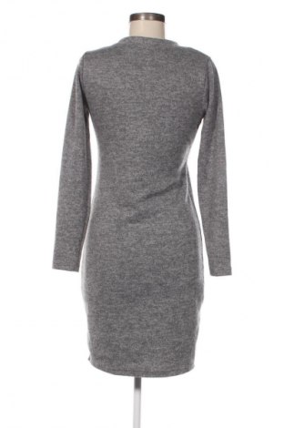 Kleid, Größe M, Farbe Grau, Preis € 20,49