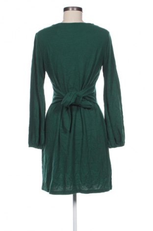 Kleid, Größe M, Farbe Grün, Preis 8,49 €