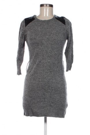 Kleid Bcx, Größe M, Farbe Grau, Preis 4,99 €