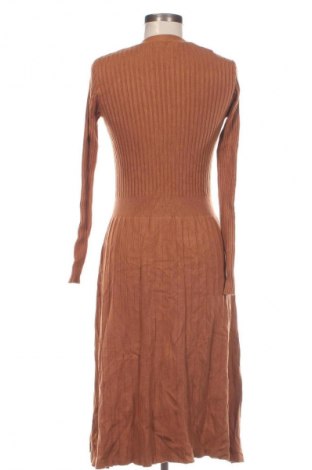 Kleid Carnaby, Größe M, Farbe Braun, Preis 20,49 €