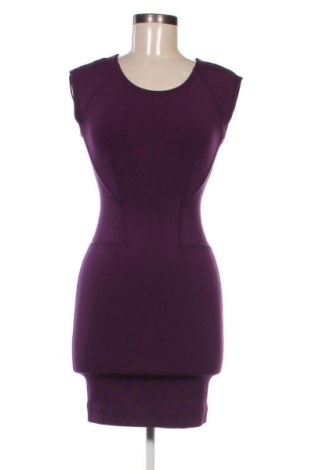 Kleid French Connection, Größe M, Farbe Lila, Preis € 23,99