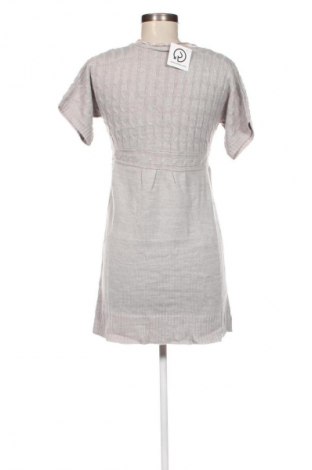 Kleid Gina, Größe M, Farbe Grau, Preis 20,49 €