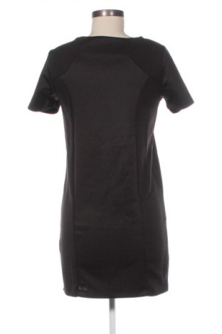 Kleid Gina Tricot, Größe XS, Farbe Schwarz, Preis € 18,99