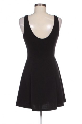 Rochie H&M, Mărime M, Culoare Negru, Preț 52,99 Lei