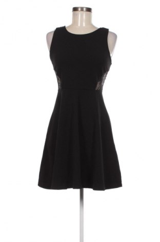 Kleid Jennyfer, Größe M, Farbe Schwarz, Preis € 4,99