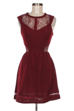 Kleid Jennyfer, Größe S, Farbe Rot, Preis € 20,49