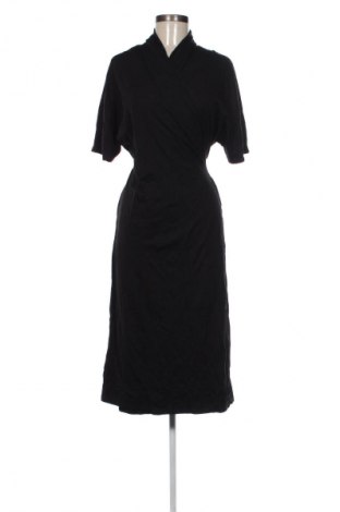 Kleid Y.A.S, Größe M, Farbe Schwarz, Preis € 57,49